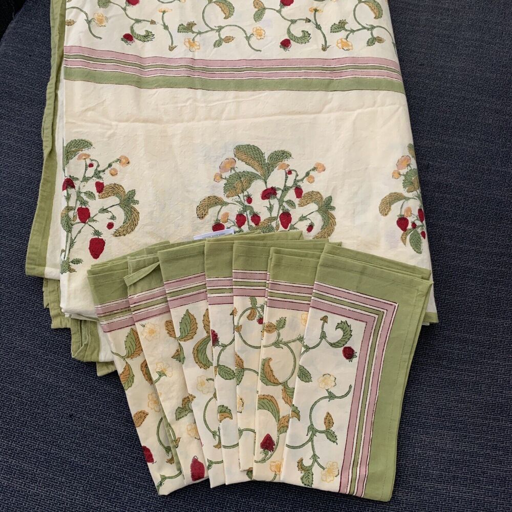 Williams Sonoma Raspberry Leaves tablecloth napkins